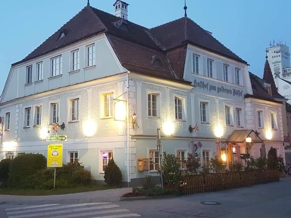 Stadt Pub Zwettl 外观 照片